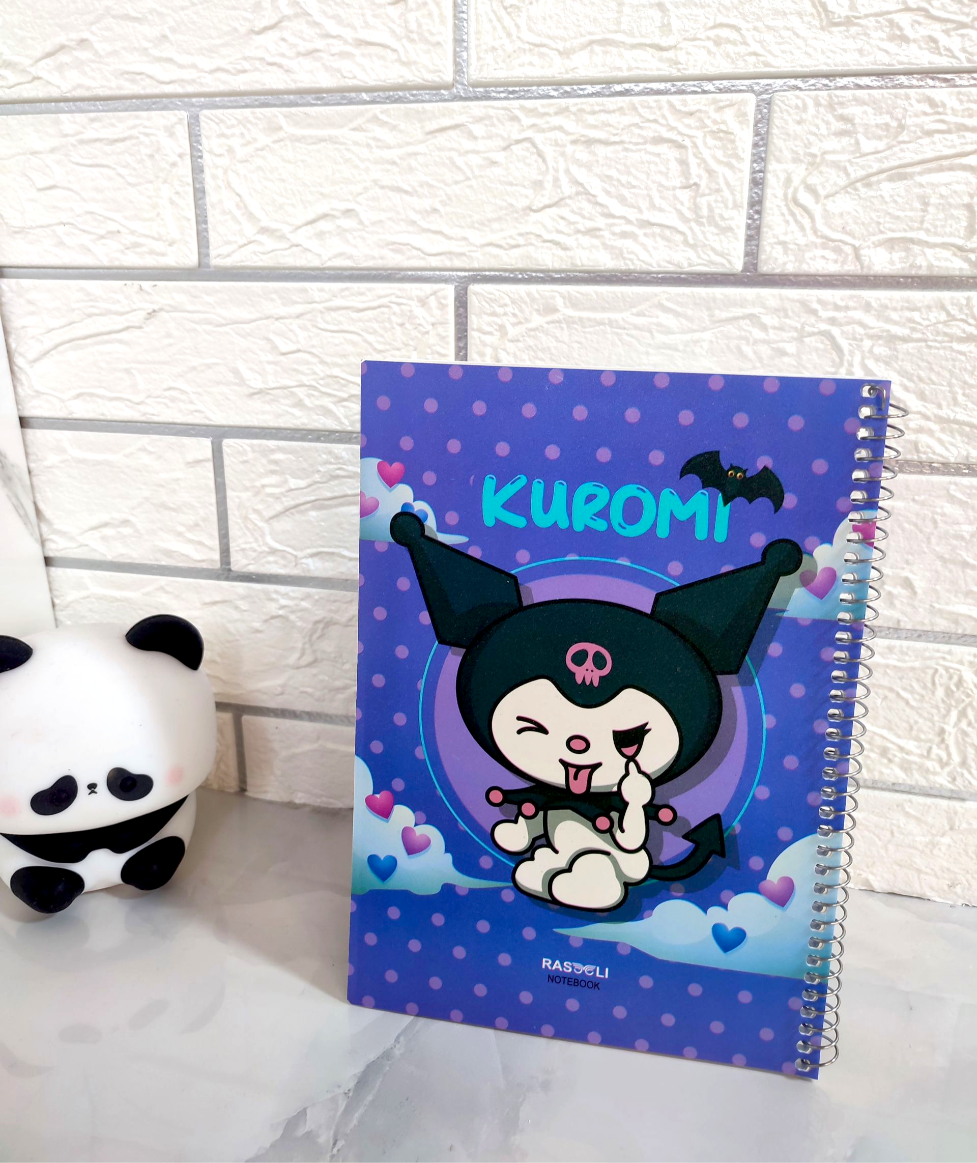 دفترحاشیه دار کرومی