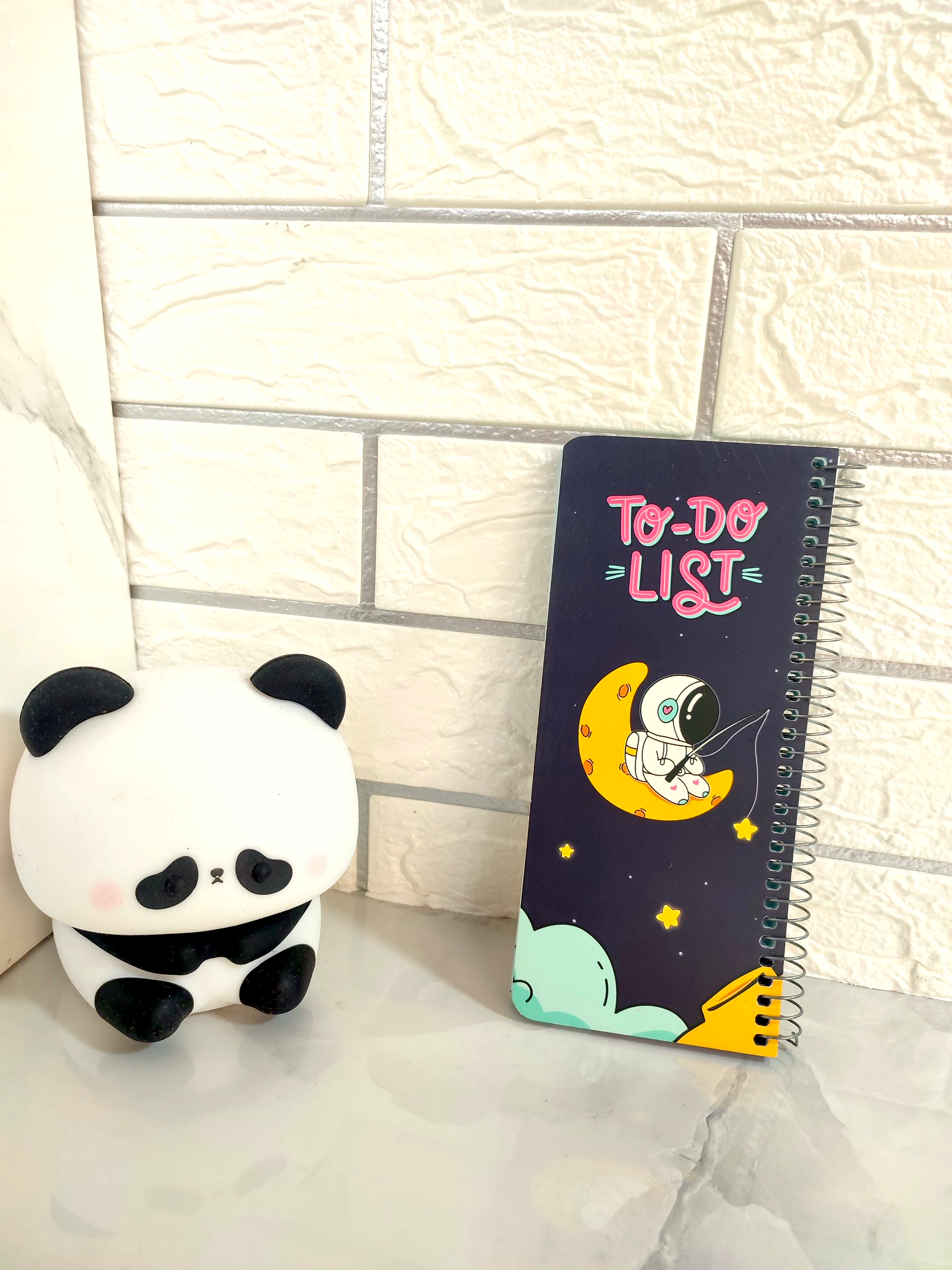 تودولیست سویل در 6 طرح